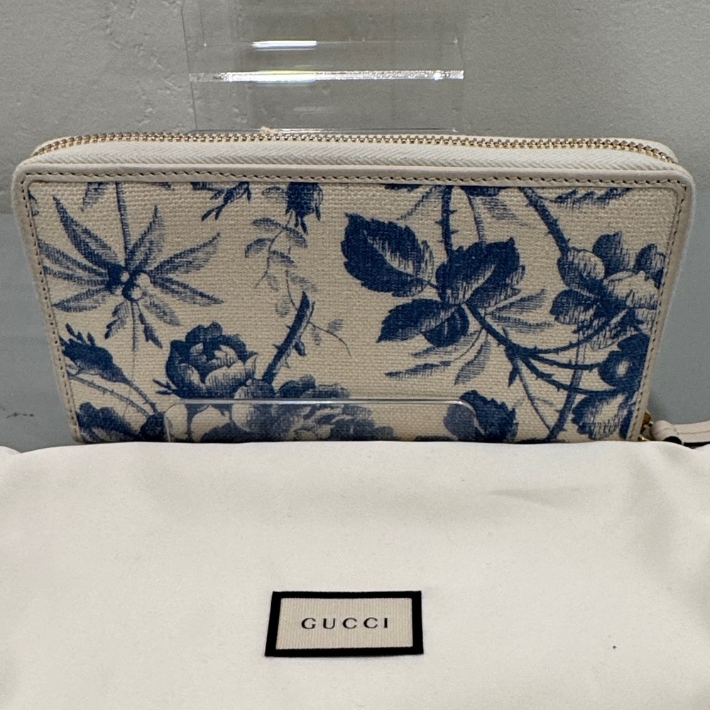 SOLD Gucci Canvas Herbarium Wallet - Picture 3 of 9